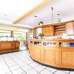 Landgasthaus Maien 3*