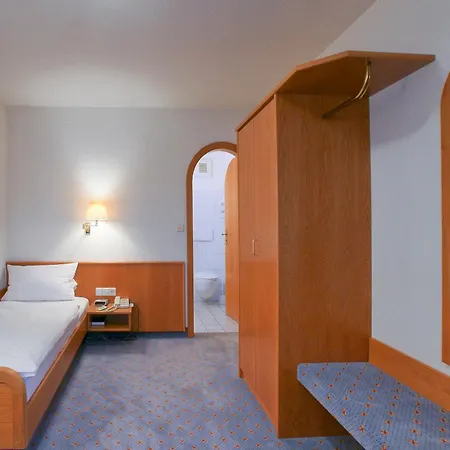 Landgasthaus Maien Гостевой дом