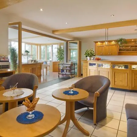 Landgasthaus Maien 3* Райнфельден