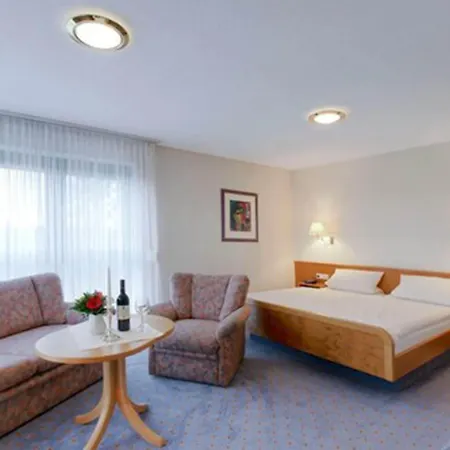 Landgasthaus Maien Гостевой дом