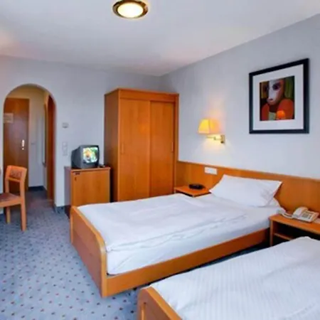 Landgasthaus Maien 3* Райнфельден